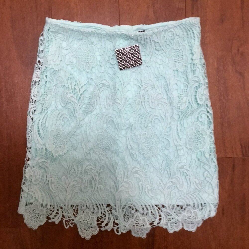 H&M Divided Light Blue Crochet Lace Skirt Boho Bohemian Zip Closure Women's 2